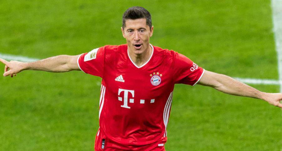 关于莱万多夫斯基意外战胜独行侠,重要助攻引爆全场!再创辉煌时刻的信息